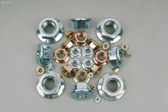 Nuca de brida hexadecimal galvanizada de acero al carbono para la industria pesada según la norma DIN