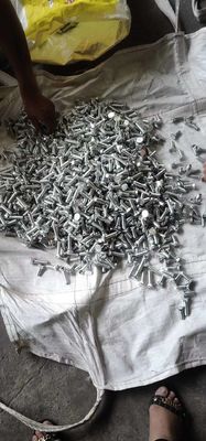 Mejora la durabilidad de tu edificio con el tornillo de arado cuadrado de acero DIN605