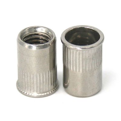 DIN7340 Nut de remachado de remachado ciego con acero inoxidable de fijación directa