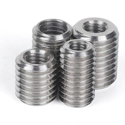 Industria general de acero inoxidable de grado 4.8 10.9 Conjunto de tornillos con descuento de gran volumen