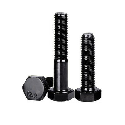Se trata de una solución de acero galvanizado hexagonal de alta resistencia, de tipo M6-M30 DIN933 grado 8.8/10.9/12.9